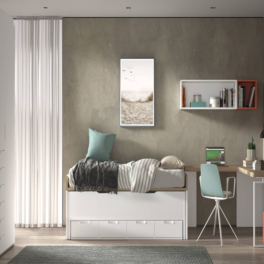 habitacion con cama y escritorio