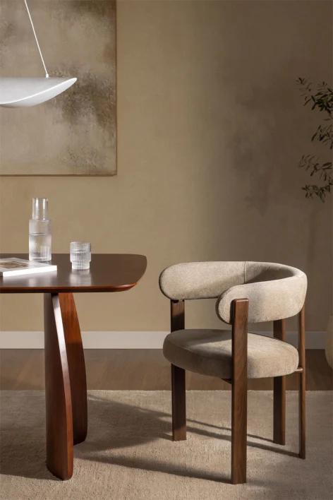 Silla de comedor con reposabrazos tapizada y en hierro Jolie