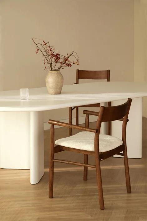 Silla de comedor en madera de roble y borreguito Mara Signature